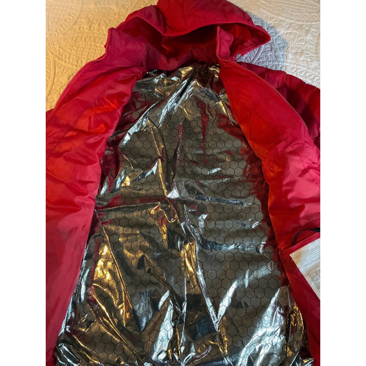 BRAND NEW ~ NWOT ~ Electric USB Red Heated Puffer Jacket Thermal Coat ~ LARGE