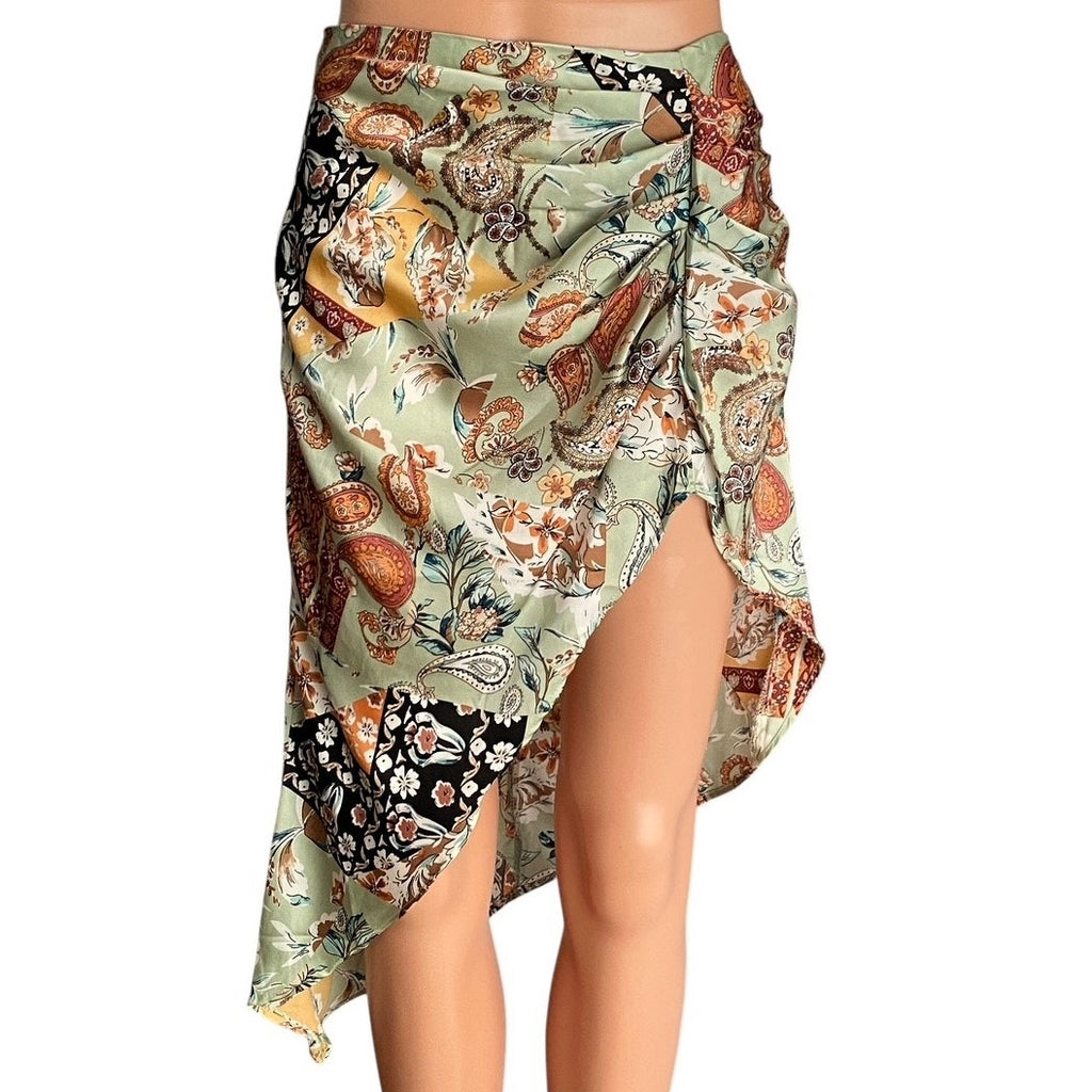 NWT ~ Sexy ZAFUL Floral High Slit Ruched Asymmetrical Skirt ~ Women's Size 4