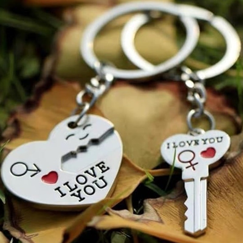 BRAND NEW ~ Set/3 Silver Valentine's Day I Love You Keychains