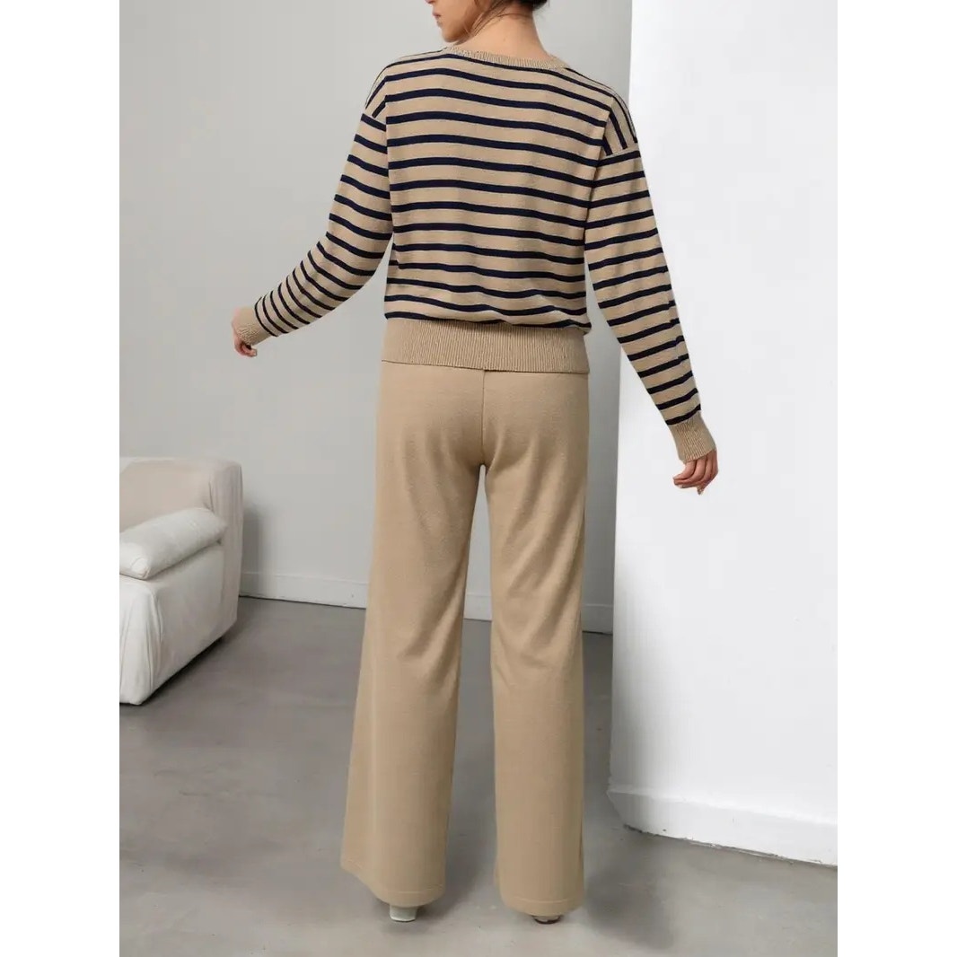 NWT ~ Women's Tan & Black Striped Casual Knit Pantsuit Sweater Set ~ Size MEDIUM
