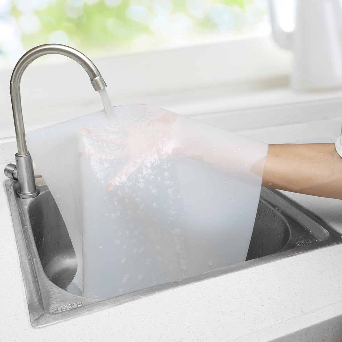 BRAND NEW ~ Set/2 Large Thick Non-Skid Kitchen Counter Silicone Protector Mats