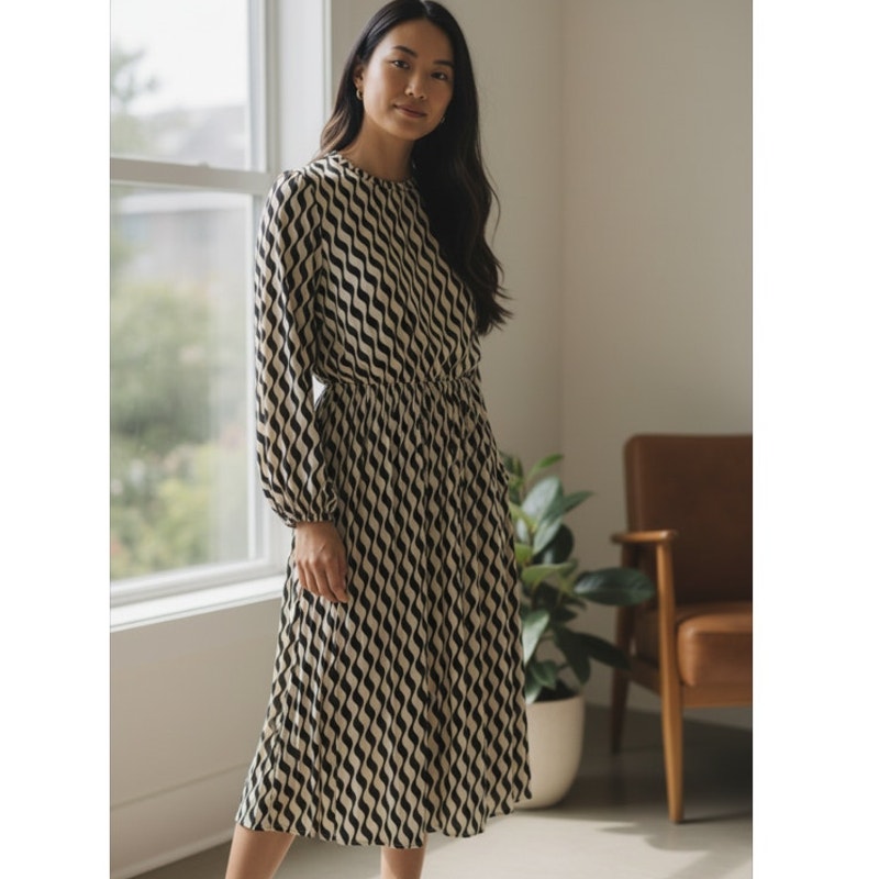 BRAND NEW ~ Black & Tan ZigZag Geometric Pattern Long Sleeve Dress ~ MEDIUM