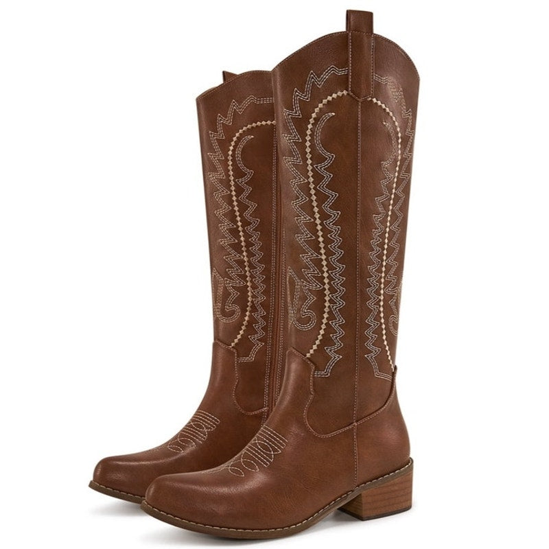 NWT ~ Womens Cowboy Boots Embroidered Western Cowgirl Chunky Heel Boots ~ Size 9