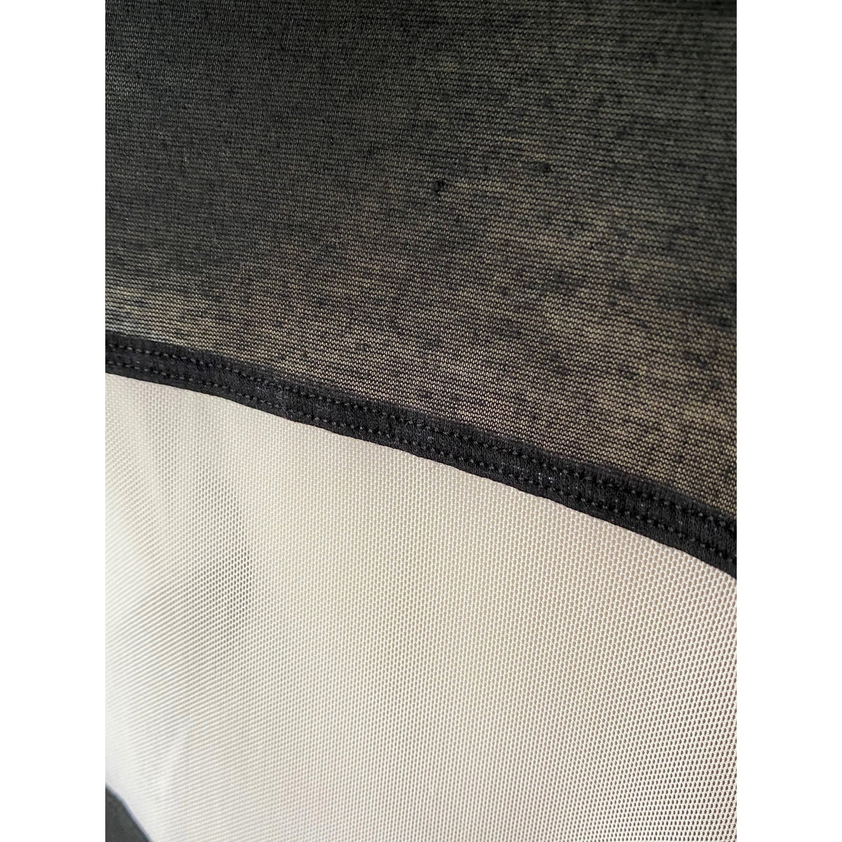 NWT ~ DEREK HEART Black & White Wide Mesh Stripe Top ~ Women's Size MEDIUM