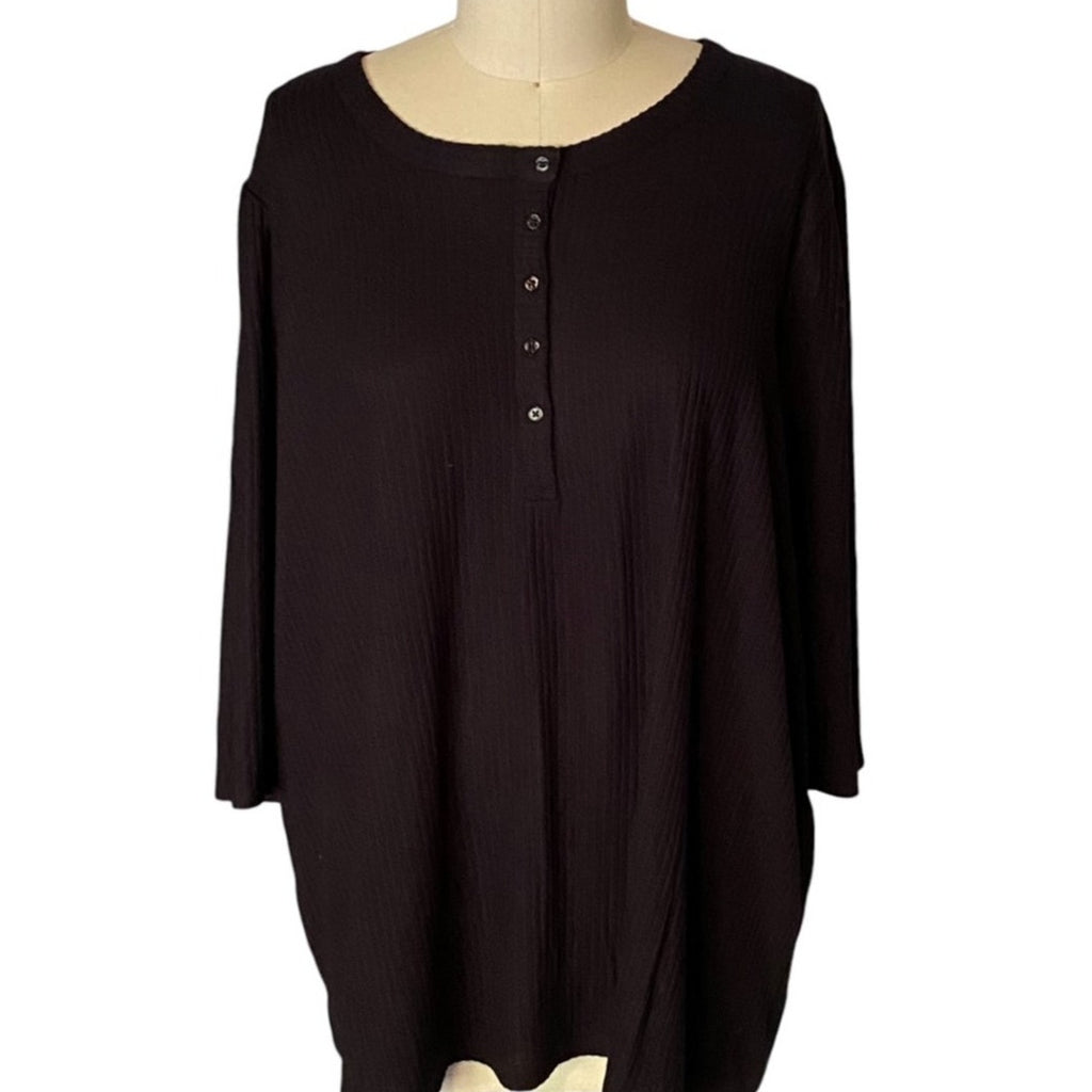 NWT ~ TORRID Light Weight Rib Hacci 3/4 Sleeve Henley Black Top ~ Plus Size 5X