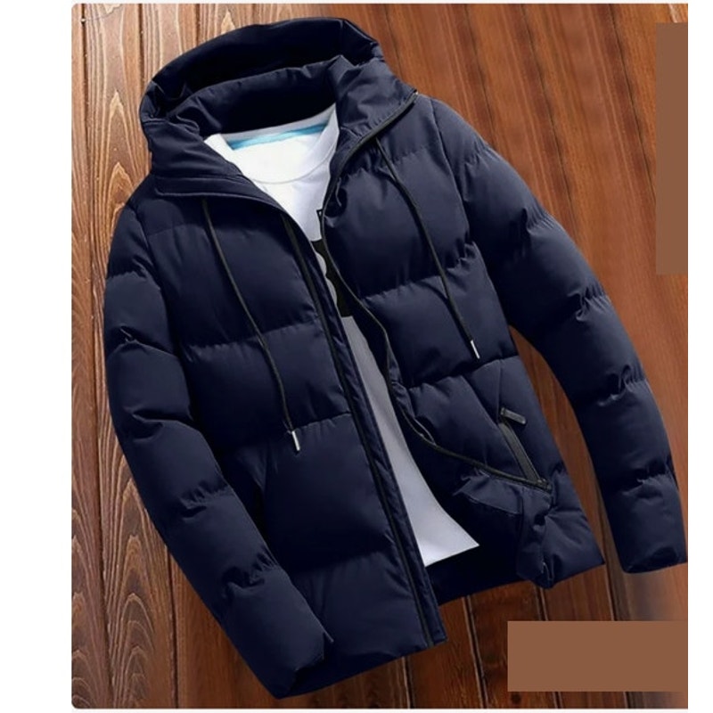 NWOT ~ Men's Navy Blue Lightweight Short Puffer Jacket ~ Size LARGE ~ BRAND NEW~