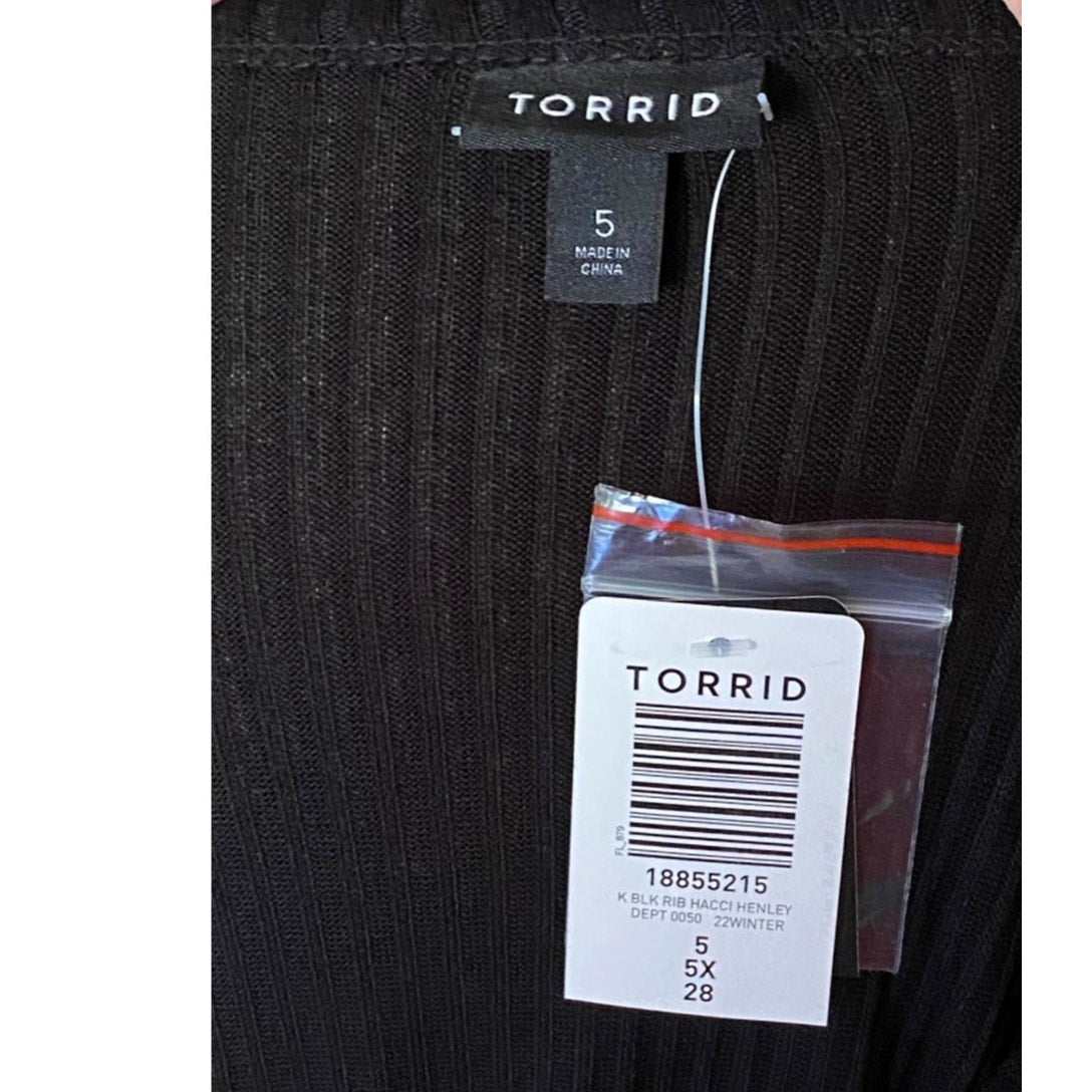 NWT ~ TORRID Light Weight Rib Hacci 3/4 Sleeve Henley Black Top ~ Plus Size 5X