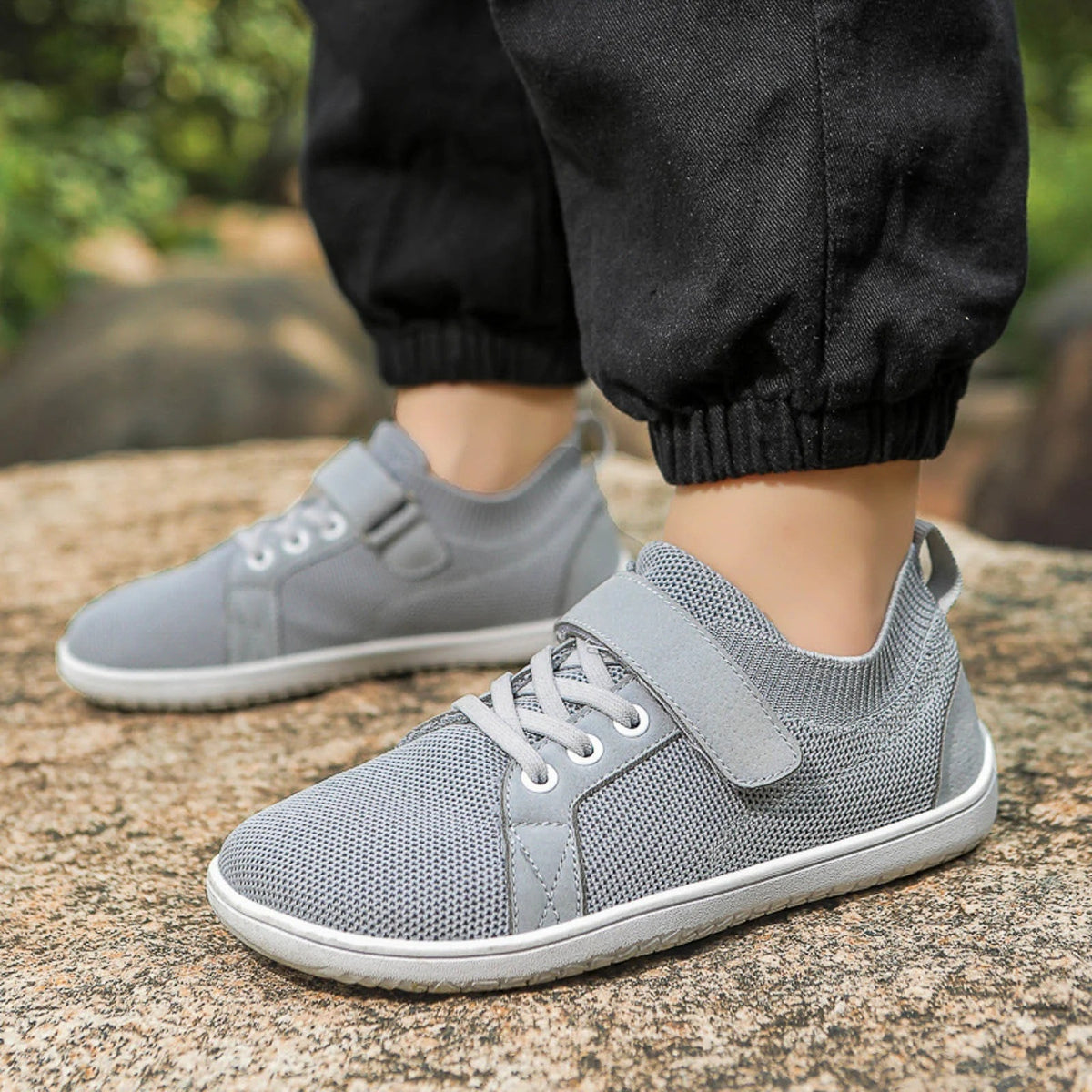 NWT ~ Kids Gray Athletic Sneakers Summer Tennis Shoes ~ Size US 11 (28)