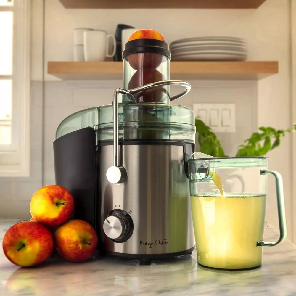 BRAND NEW ~ MegaChef Wide Mouth Juice Extractor 32 oz 2-Speed Electric Juicer