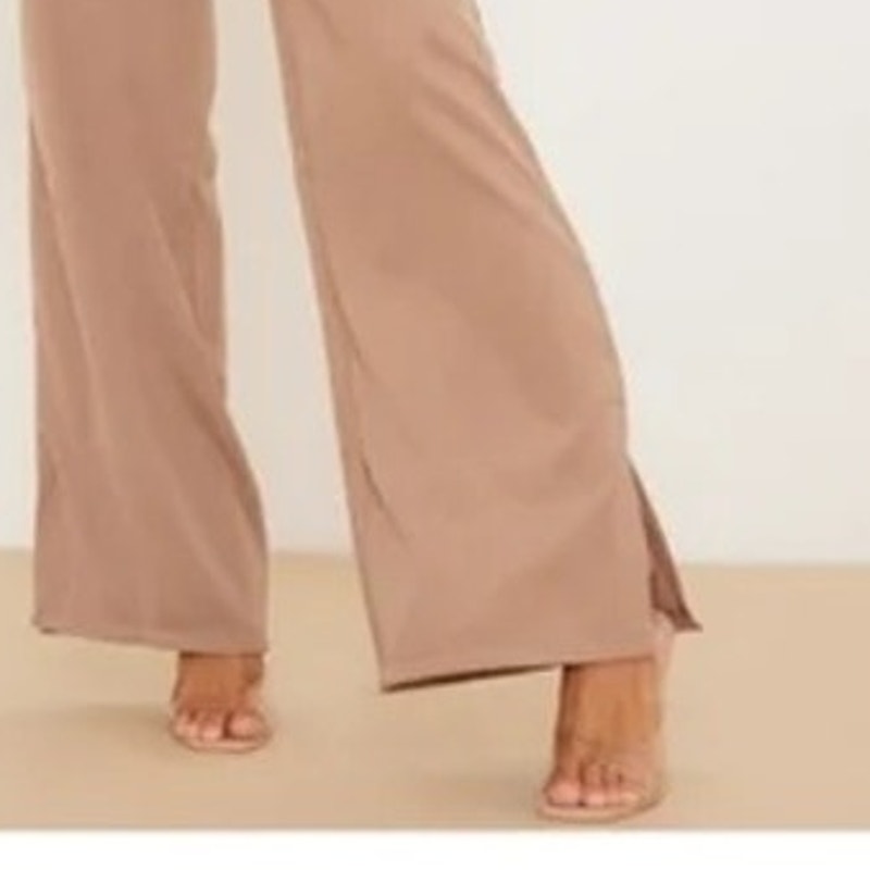 NWT ~ PRETTY LITTLE THING Tan Mushroom Fold Wide Leg Split Hem Trousers Pants ~6
