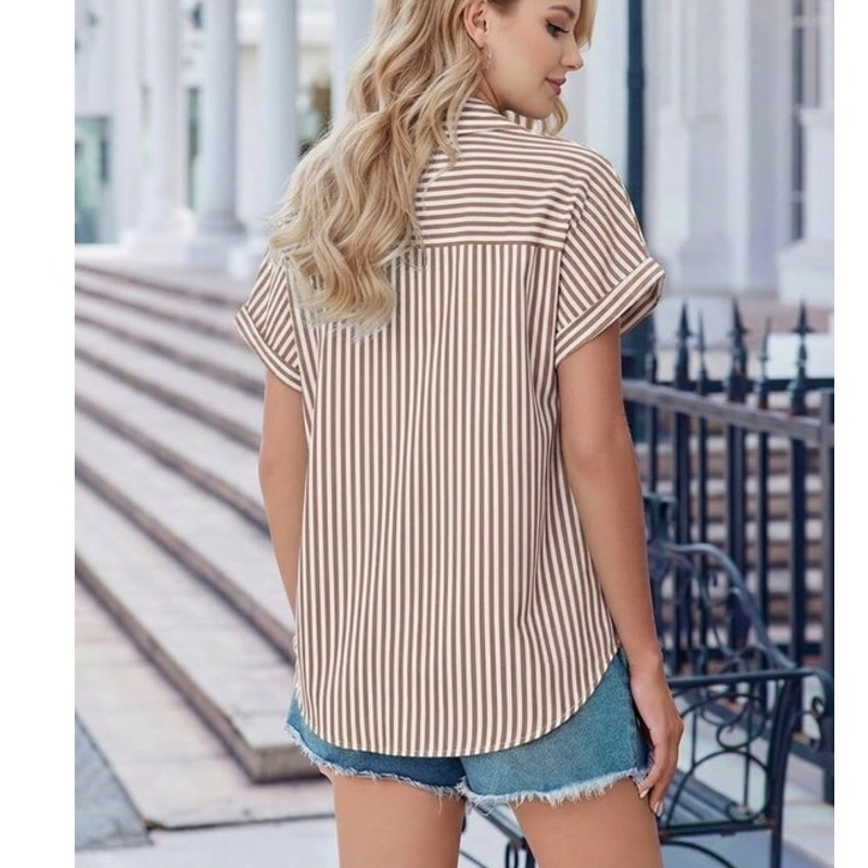 NWT ~ Women's Striped Casual Short Sleeve Summer Blouse Button Down Top ~ MEDIUM