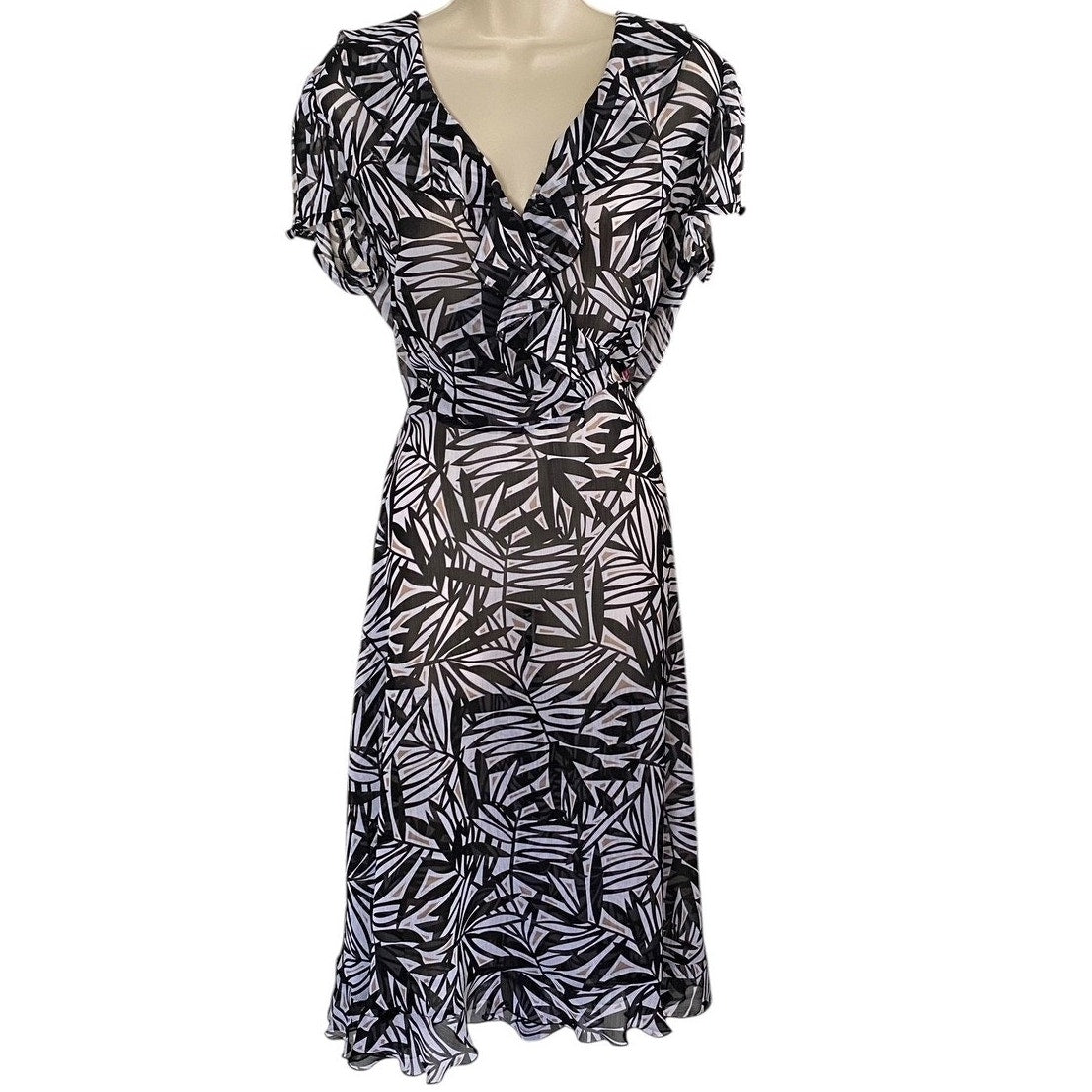 NWT ~ COVINGTON Black & White Chiffon Wrap Ruffle Midi Dress ~ Women's Size 10