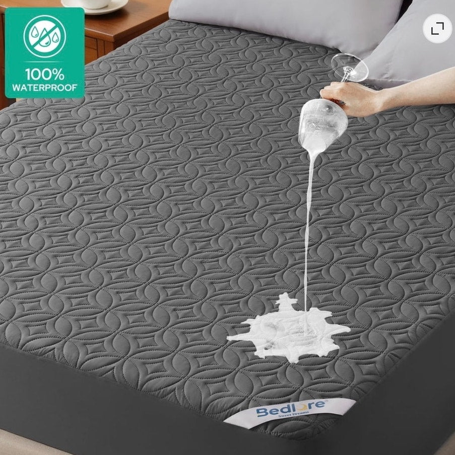 BRAND NEW ~ Gray QUEEN SIZE Waterproof Breathable Mattress Protector Soft Cover