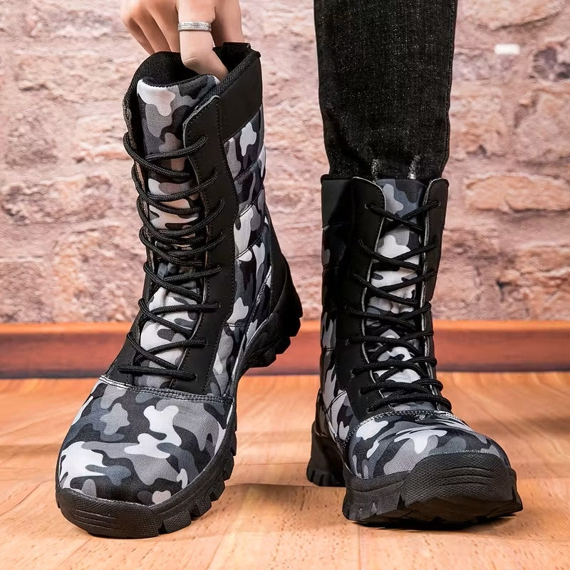 NWT ~ Black & Gray Camo Winter Camouflage Boots ~ Women's Size 7 1/2