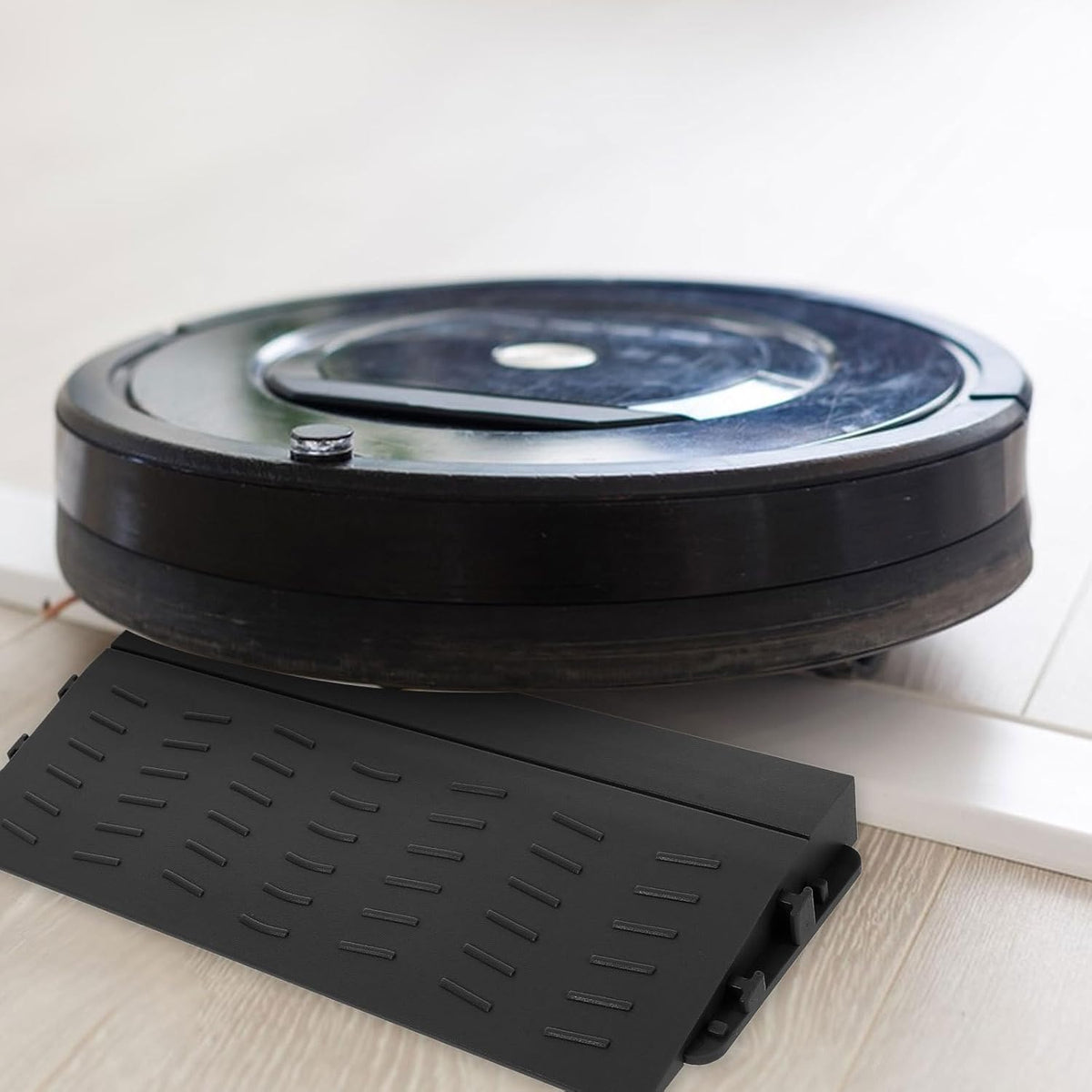 BRAND NEW ~ Threshold Robot Vacuum Doorway Ramp ~ 8.2" X 3.5" X 0.78"
