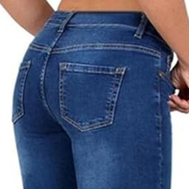 NWT ~ Women's Distressed Black Knee Length Denim Jeans Slim Capri Pants ~ LARGE