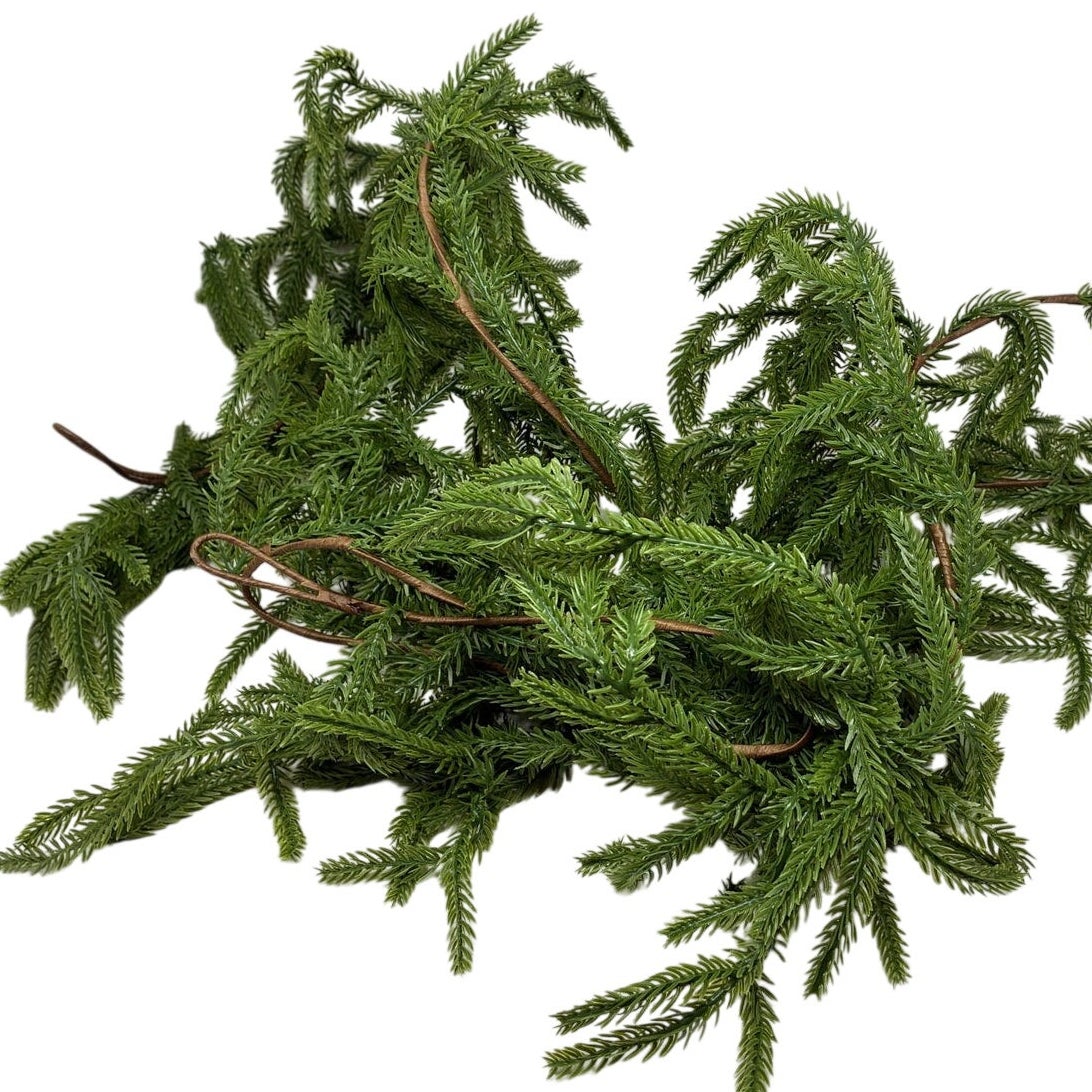 BRAND NEW ~ Thick Realistic Christmas Holiday Greenery Winter Fir Garland ~ 8ft