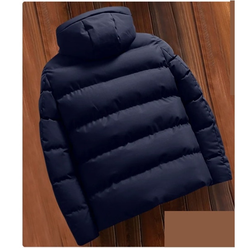 NWOT ~ Men's Navy Blue Lightweight Short Puffer Jacket ~ Size LARGE ~ BRAND NEW~