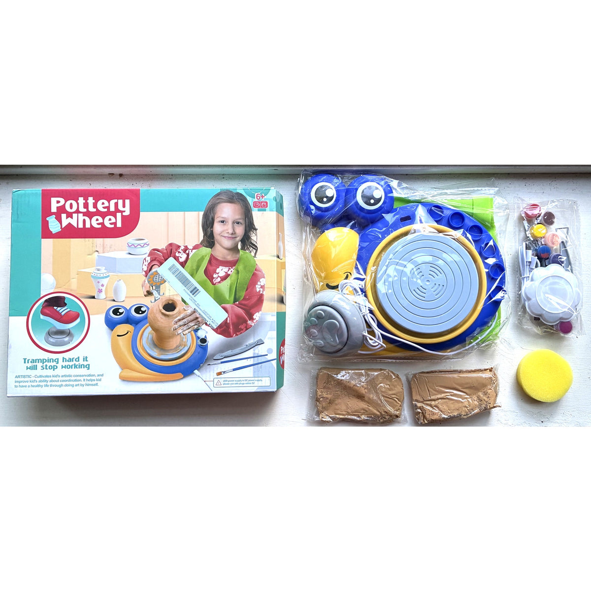 BRAND NEW ~ Pottery Wheel Kit & Clay Sculpting Tools for Kids & Beginners