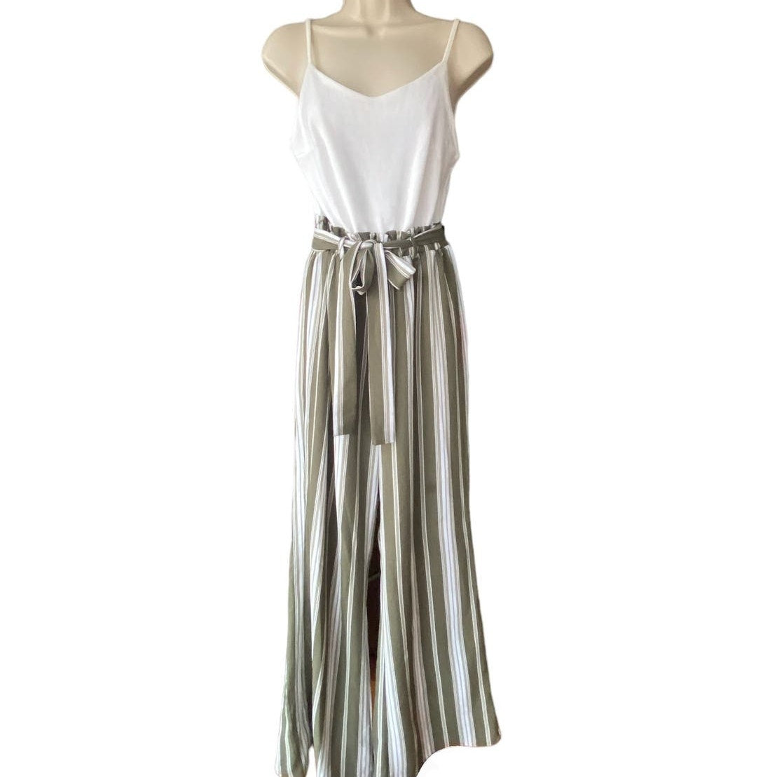 NWT ~ FRANCESCA'S JUN & IVY Green & White Striped Tie Waist Jumpsuit ~ MEDIUM