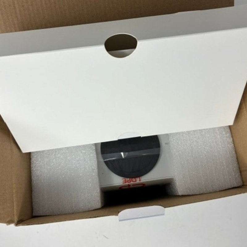 BRAND NEW ~ 1500 ANSI Smart Outdoor Projector Built-in Apps 30W Dolby Audio