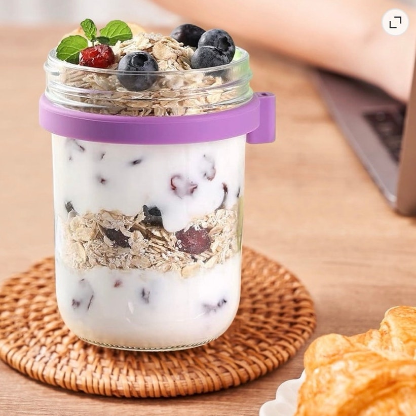 BRAND NEW ~ 16oz Overnight Oats Glass Containers with Colorful Lids and Spoons