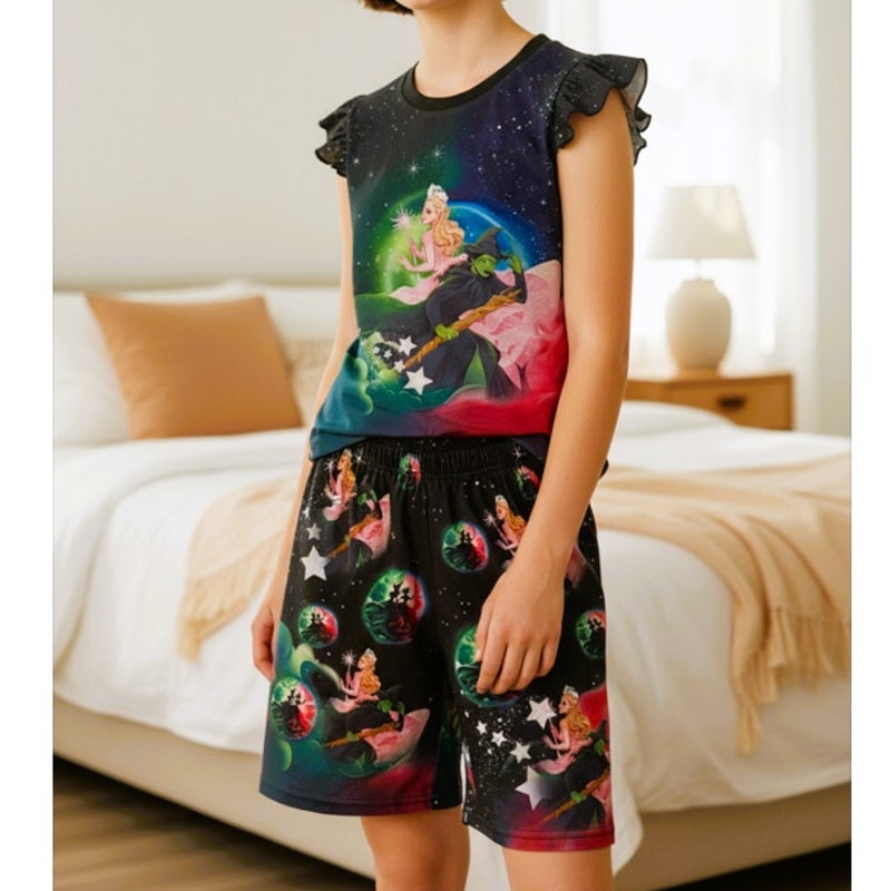 BRAND NEW ~ 2 Piece Girls Disney Wicked Pajamas ~ Youth Size 6/7