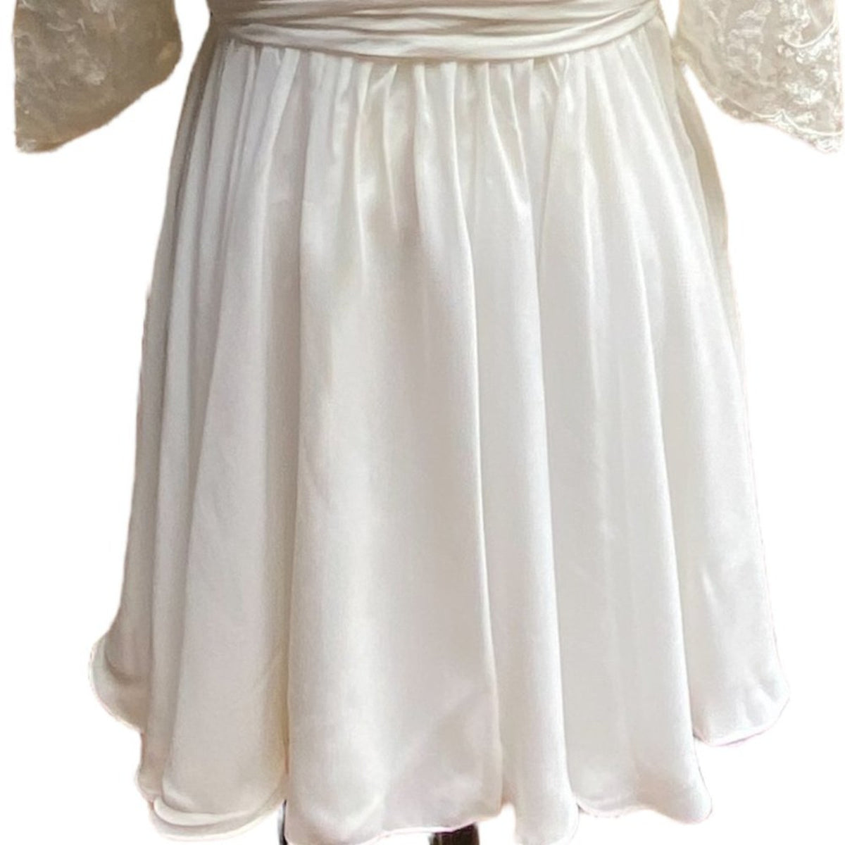 Beautiful BRAND NEW Ladies WEDDING DRESS ~ Short ~ 3/4 Sleeves ~ Lace ~ NWT