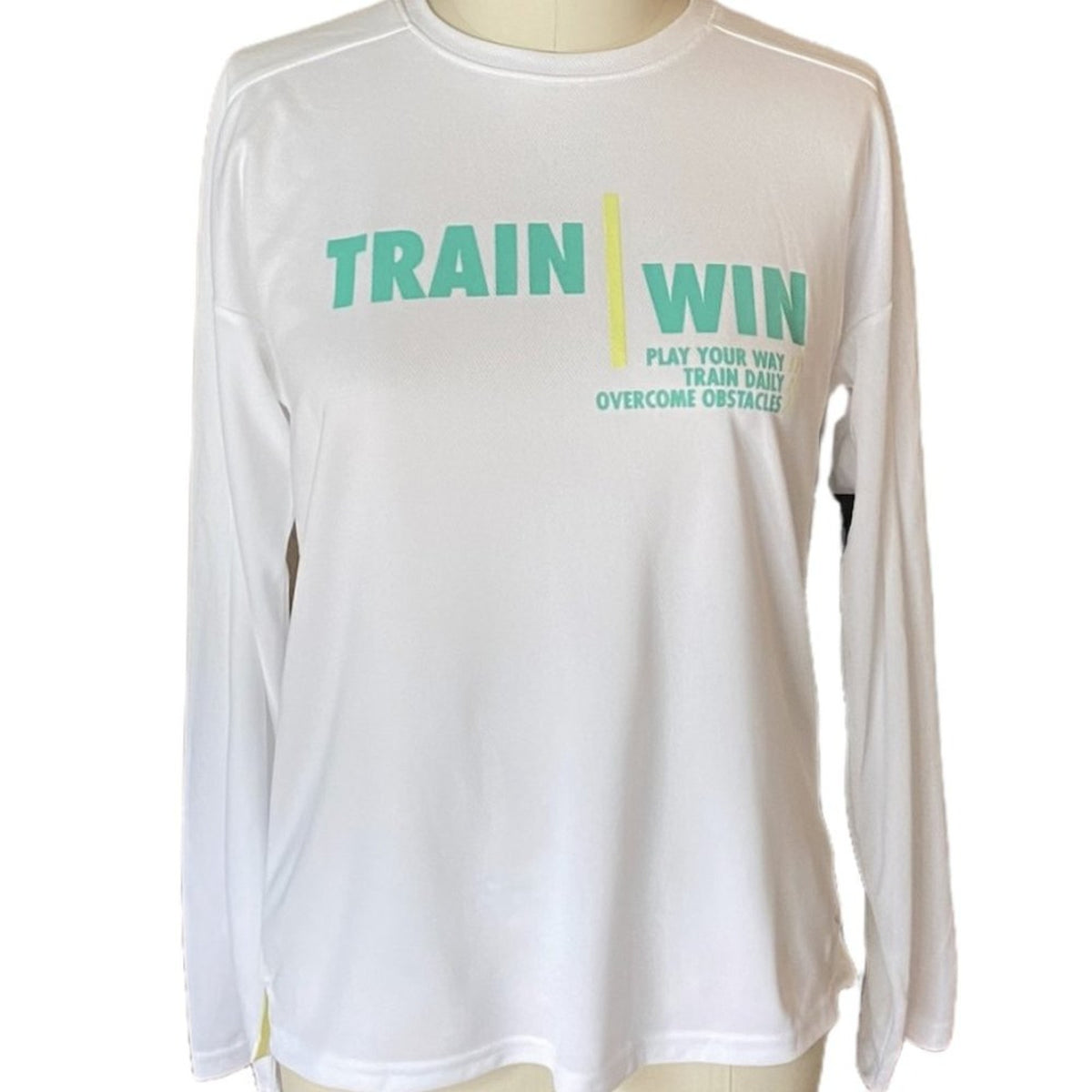 NWT ~ XERSION Everair Relaxed Fit Boys Crew Neck Long Sleeve T-Shirt  XL 18/20
