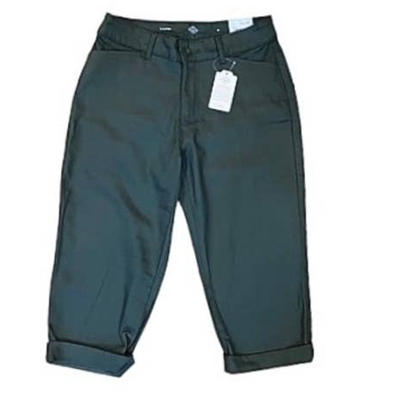 NWT ~ ST JOHNS BAY Mid Rise Oregano Green Casual Capri Pants ~ Women's Size 6