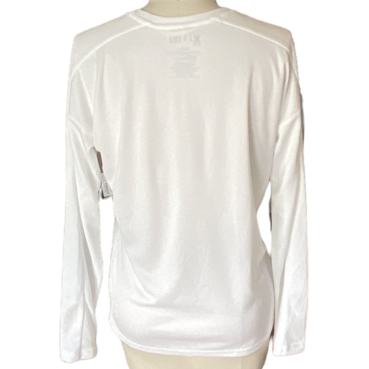 NWT ~ XERSION Everair Relaxed Fit Boys Crew Neck Long Sleeve T-Shirt  XL 18/20