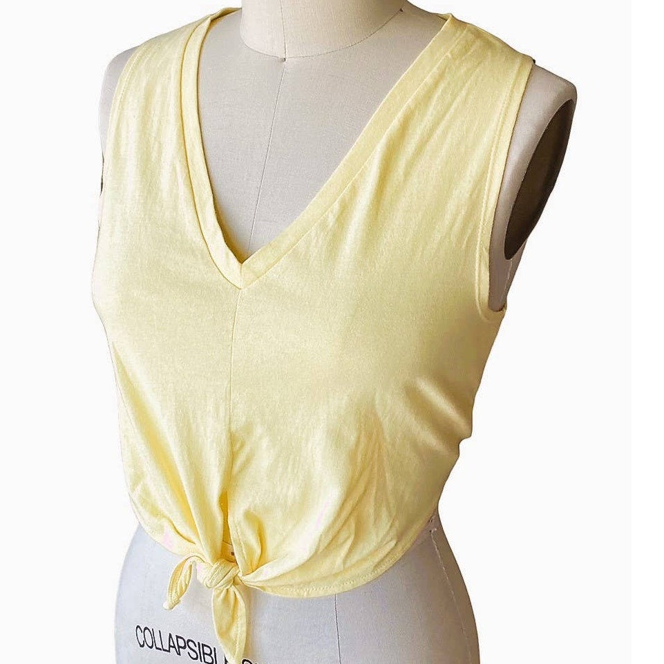 NWT ~ Yellow Cropped Tied Waist Sleeveless T-Shirt Summer Top ~ Women's MEDIUM