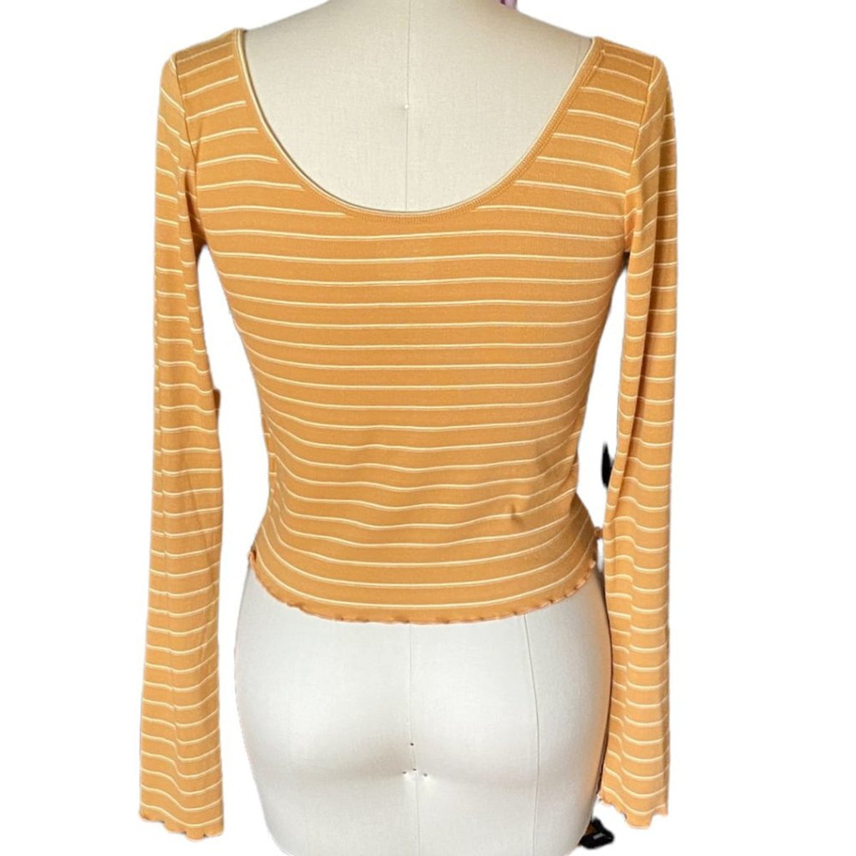 NWT ~ ARIZONA JEANS CO. Juniors Women's Scoop Neck Long Sleeve T-Shirt LARGE New