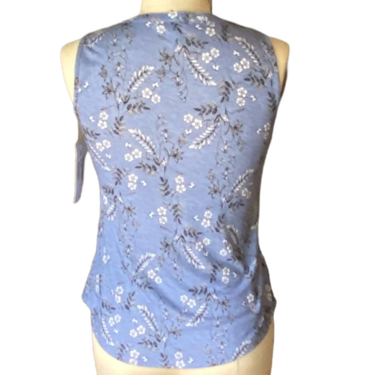 NWT ~ LIZ CLAIBORNE Blue Flowered Sleeveless Summer Top Shirt ~ Women's Size XS