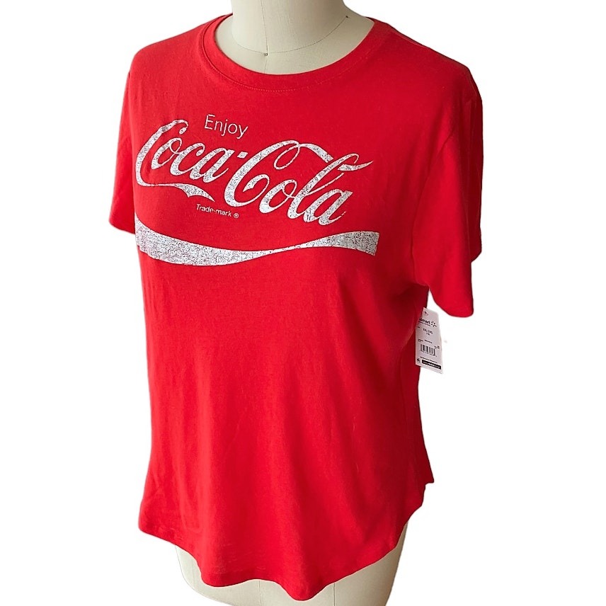 NWT COCA COLA Red Logo Short Sleeve Summer T Shirt Top ~ Women's Size 2XL (19)