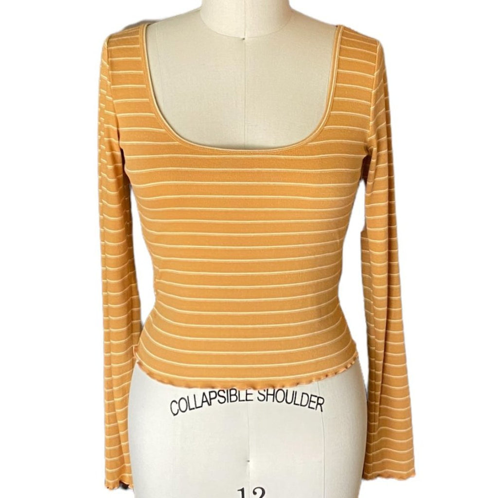 NWT ~ ARIZONA JEANS CO. Juniors Women's Scoop Neck Long Sleeve T-Shirt LARGE New