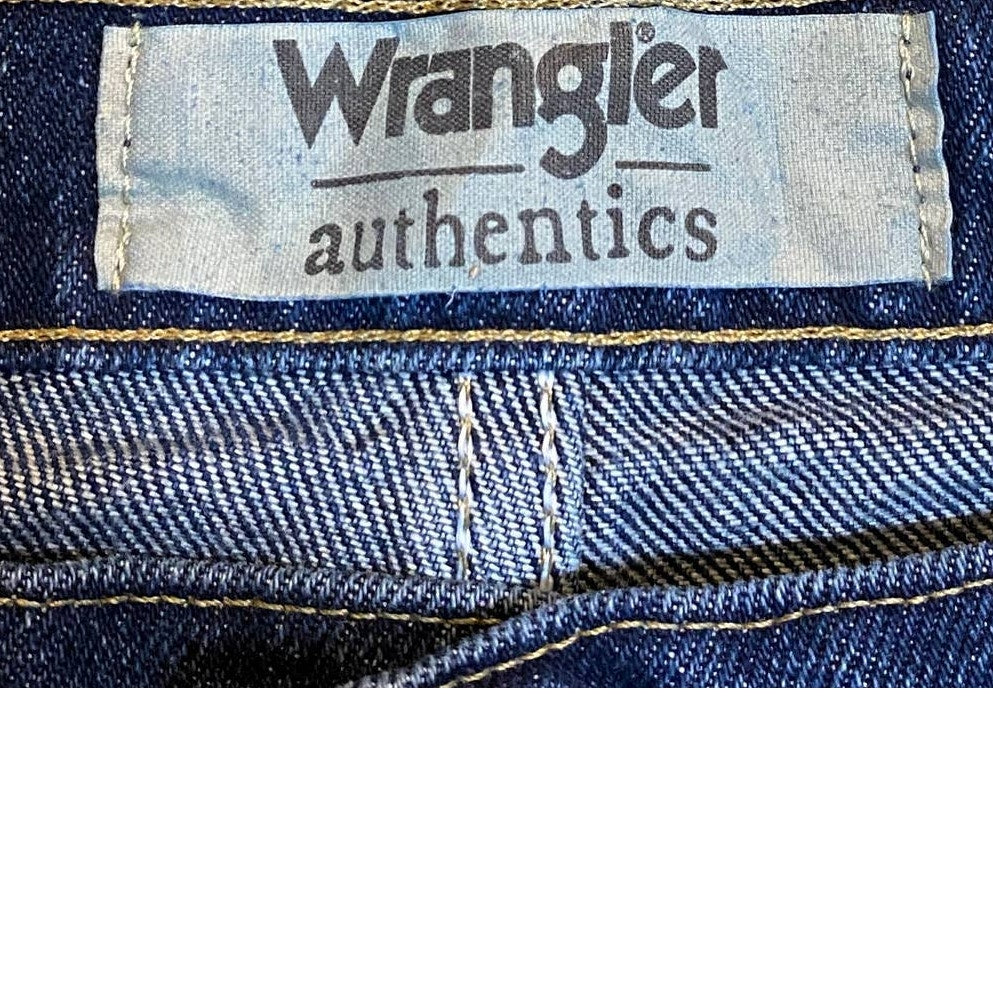 NWT ~ Men's WRANGLER Denim Dark Stonewash Straight Blue Jeans ~ 42 x 32